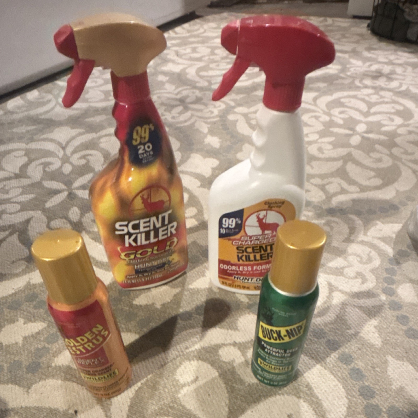 Deer Hunting Cover Scents