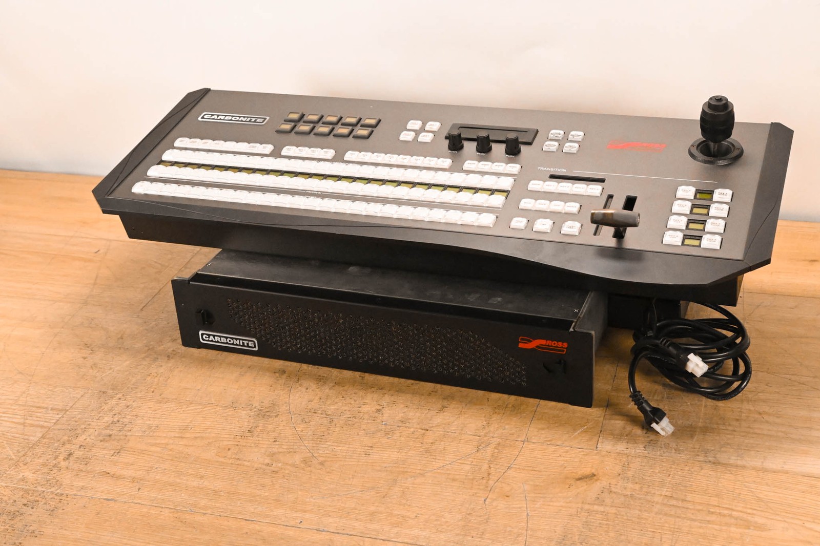 Ross Carbonite 1 M/E Production Switcher with Carbonite 1M Panel CG01T5N