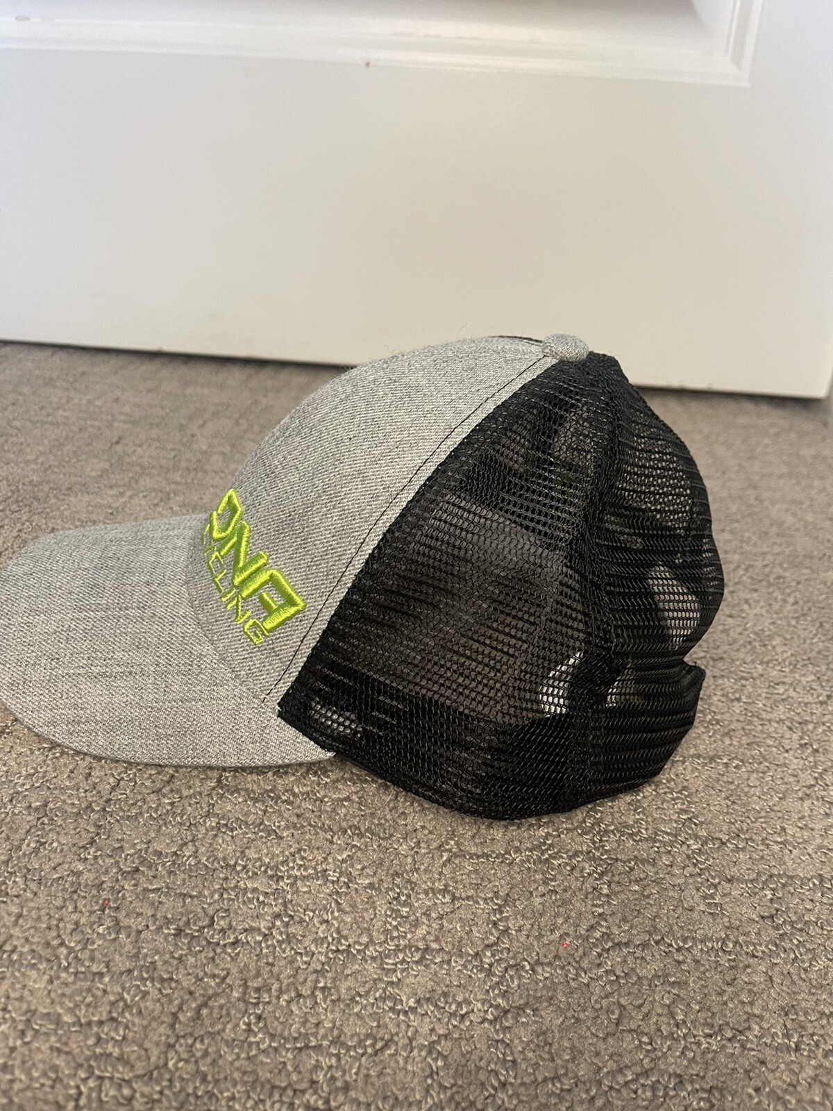 DNA Cycling Grey Hat
