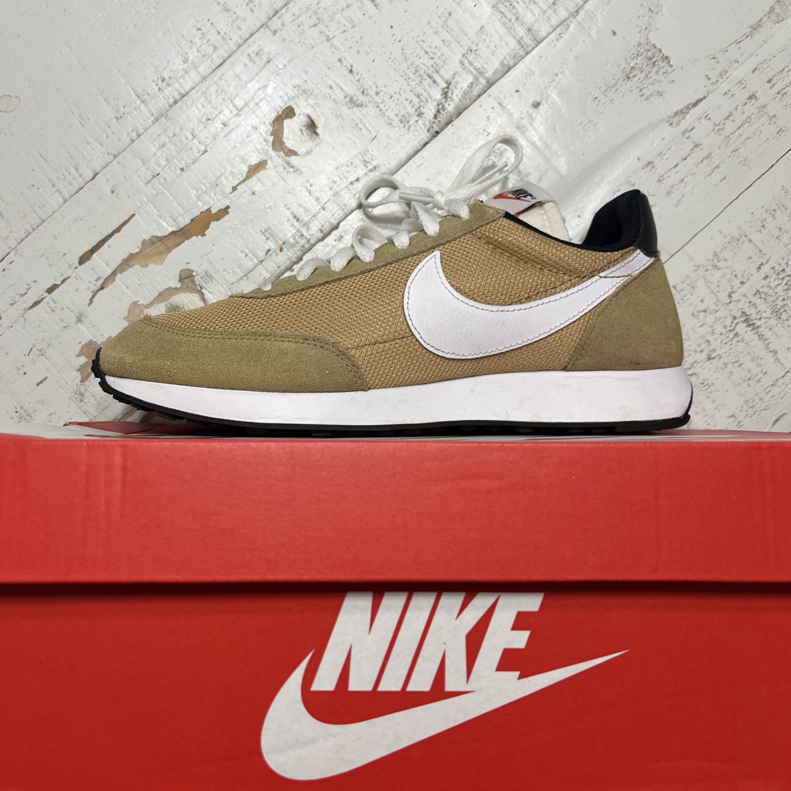 Nike Air Tailwind 79 Retro Classic Beige Gold Sneakers 487754 201 Shoes Size 10