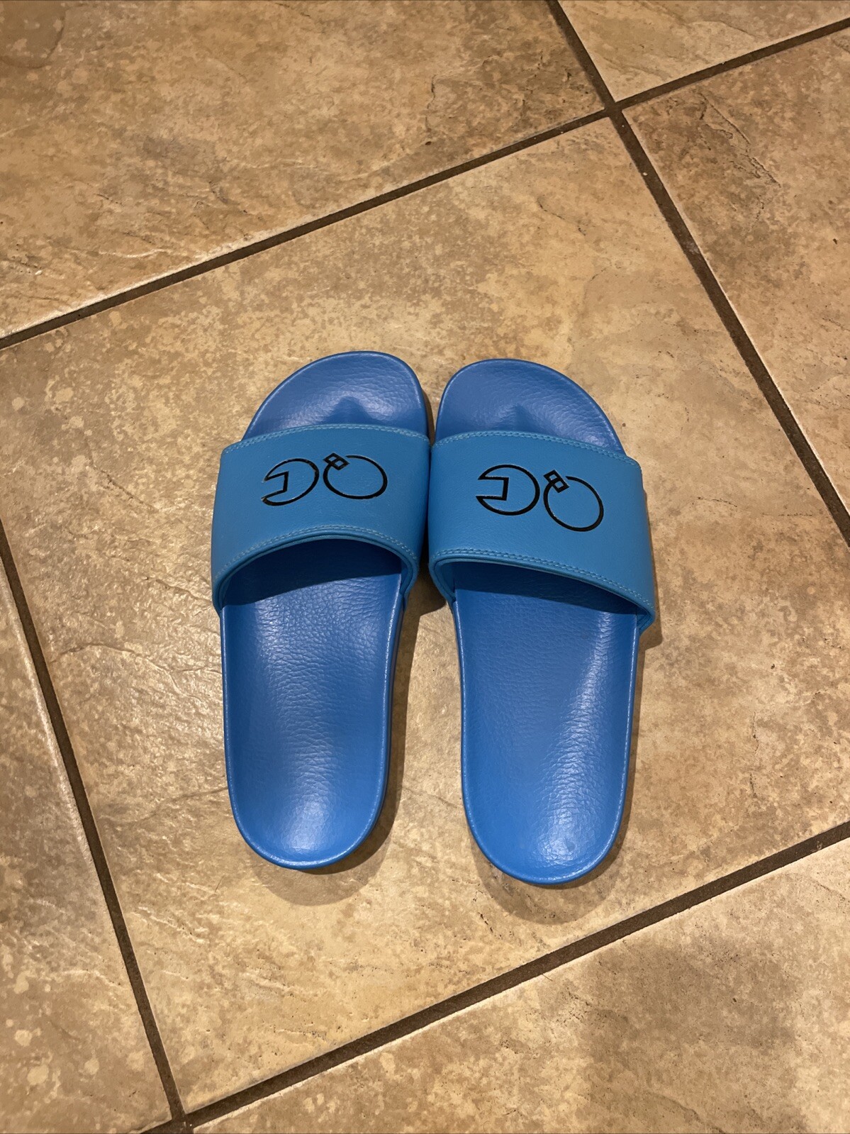 QC Slid Blue Size 8
