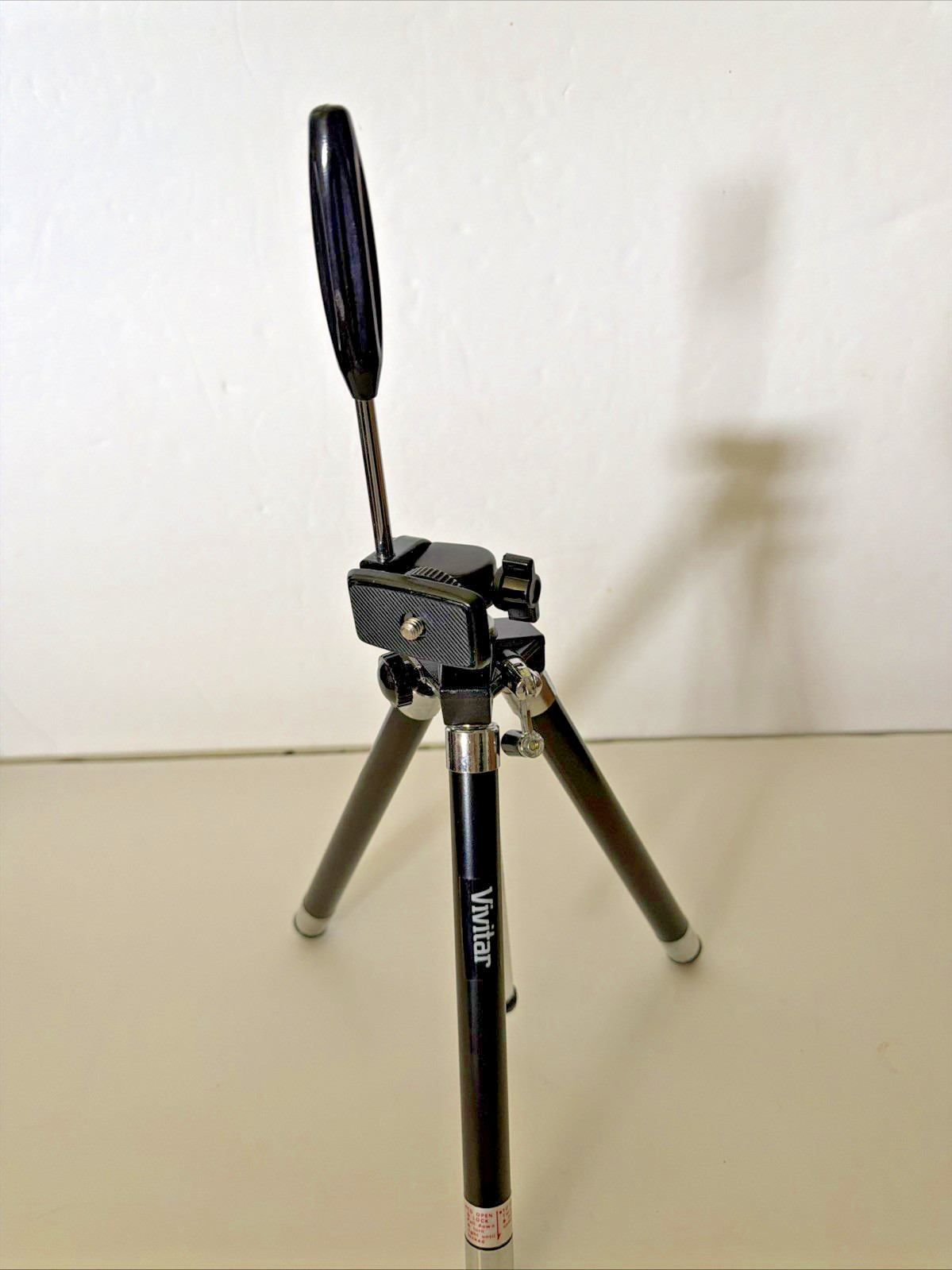 Vivitar 800 Tripod Preowned