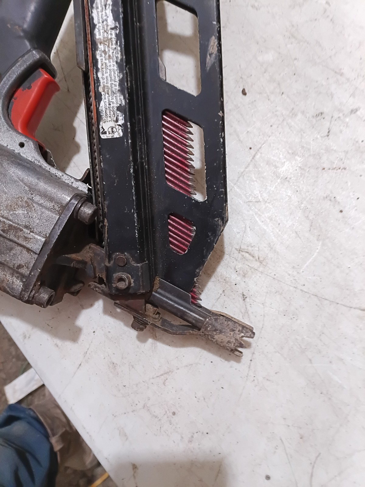 Paslode F350S Pneumatic Framing Nailer Tool for Framing Nails