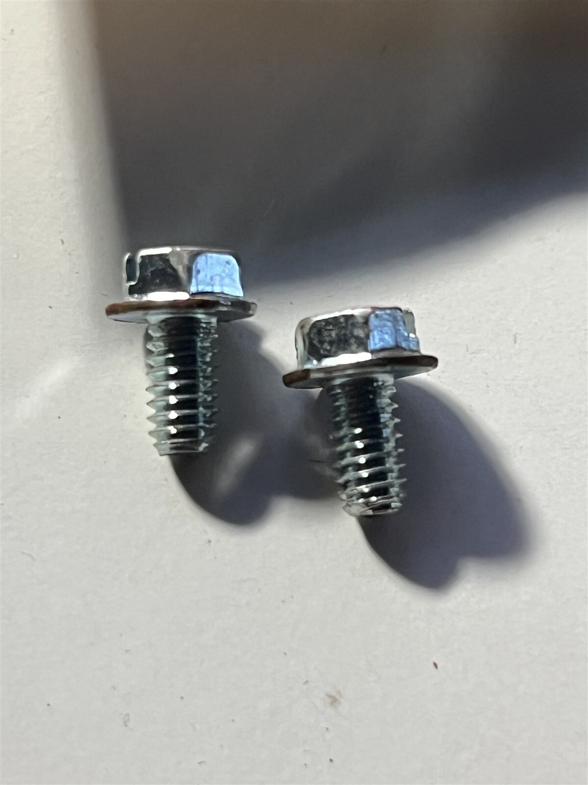 Tecumseh New Old Stock # 650548 SCREW - PACKAGE OF 2 - SUB 651018