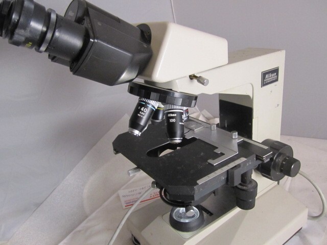 Nikon Labophot Microscope binocular or trinocular option of dual head w/ pointer