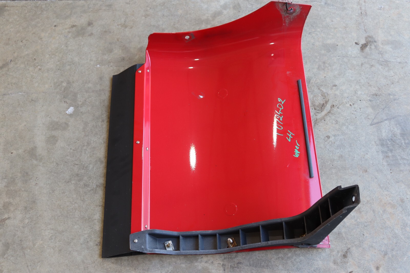 2017-2024 INTERNATIONAL LT625 REAR LEFT SIDE CAB UPPER FAIRING PANEL OEM