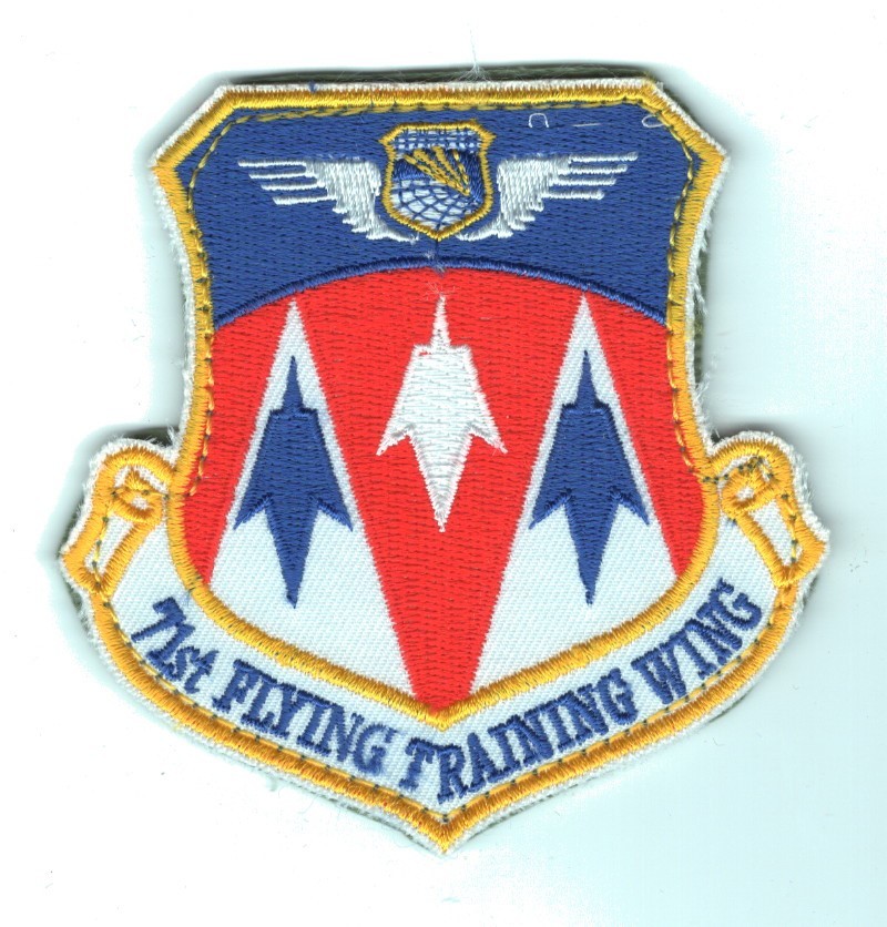 USAF Air Force Patch: 71st Flying Training Wing - 3 1/2"