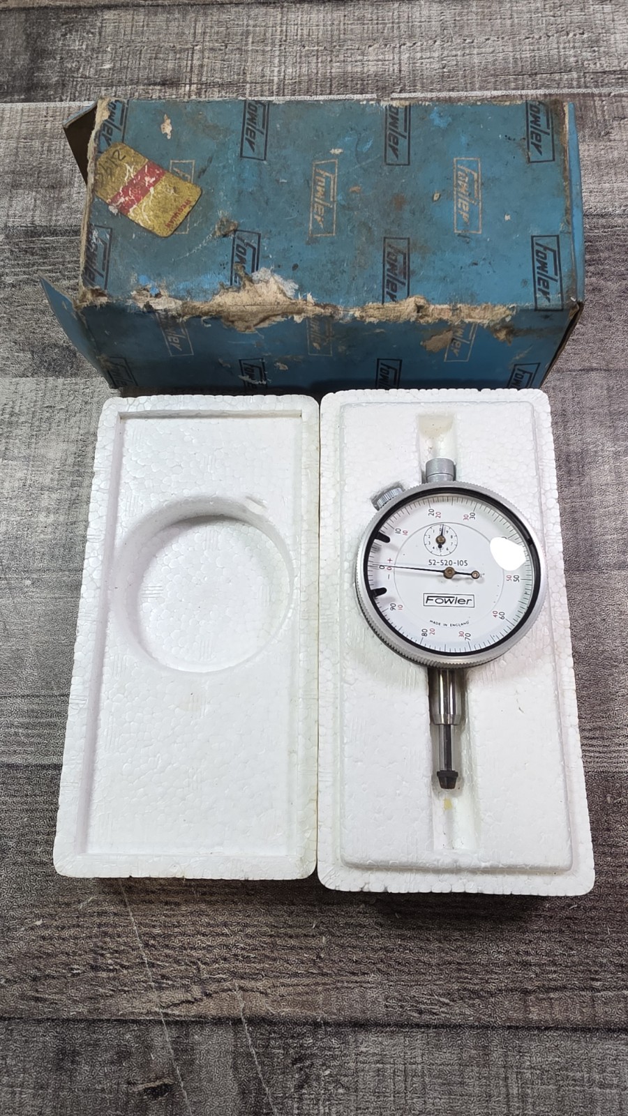 Fowler 52-520-105  Dial Indicator