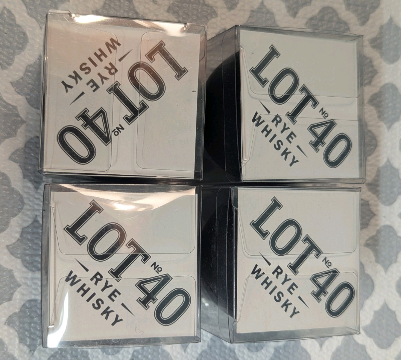 LOT 40 RYE WHISKEY ICE MOLDS SPHERE SET OF 4 COCKTAILS BRAND NEW