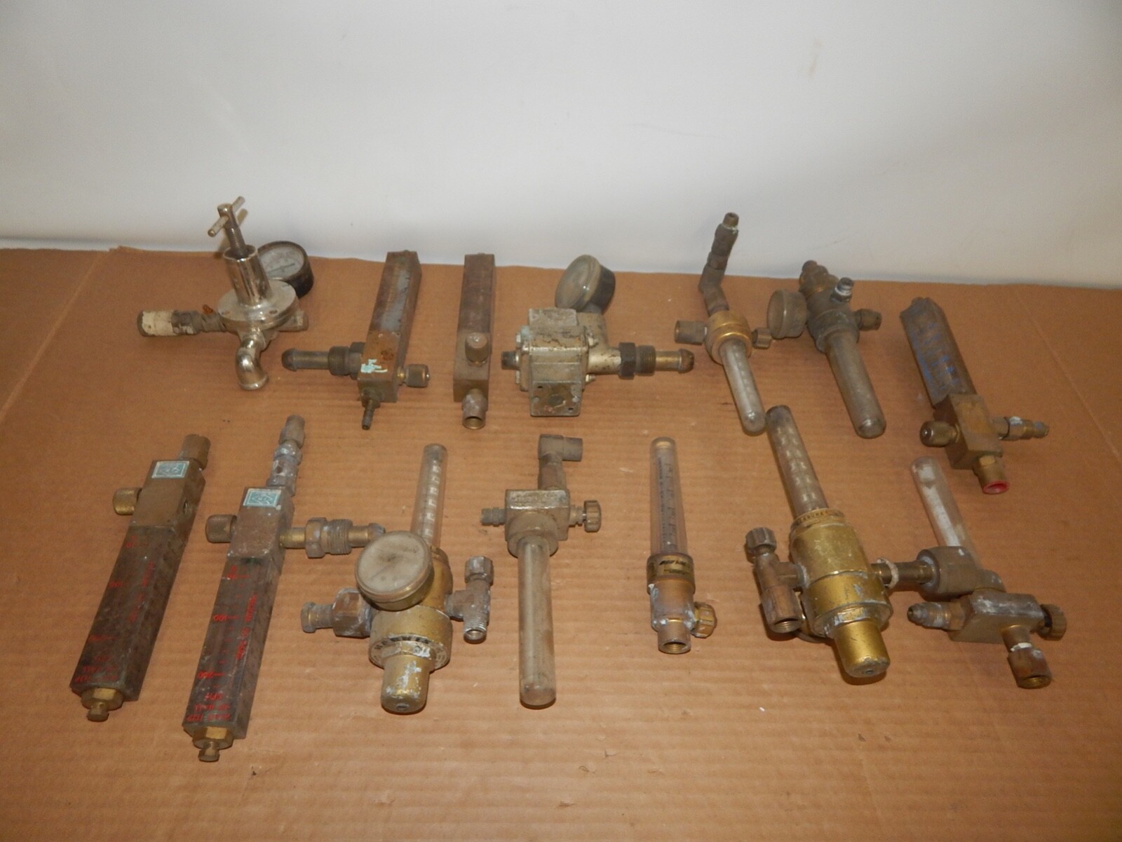 Lot 14 Air Pressure Regulator Steampunk Parts Linde Harris Airco 806 Gauge Meter