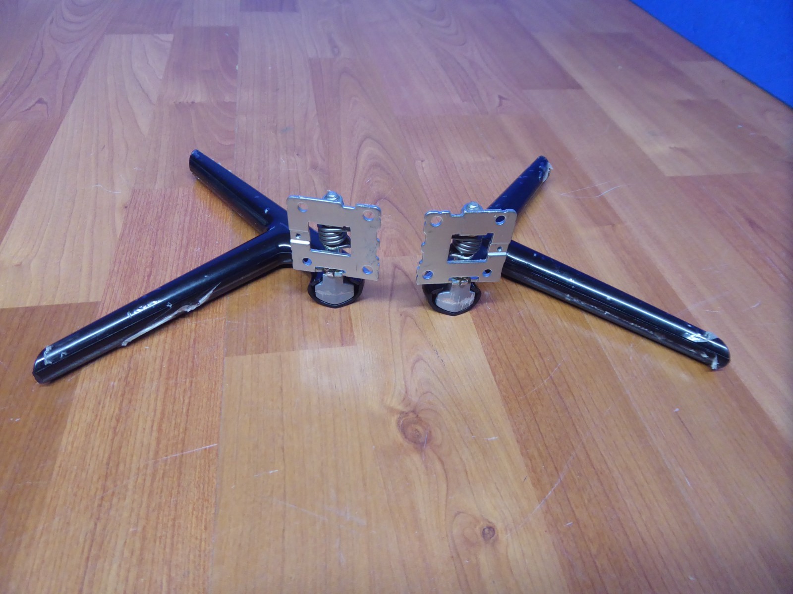 DELL STAND KIT 24-5490 BLACK 24" NYNH0 nynh0 base legs L + R    FREE SHIP USA !