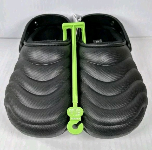 Crocs Classic Lined Overpuff Clogs Mens 10 Womens 12 Black Slip On Shoes Comfort