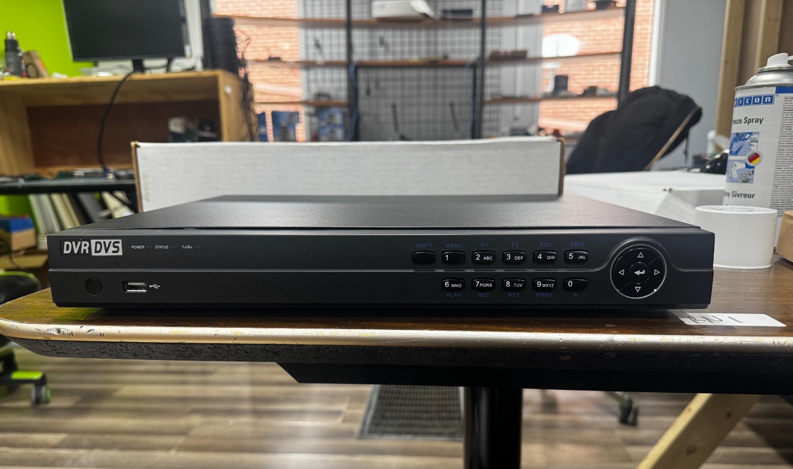 DVR DVS AVP-216UK (No HDD)