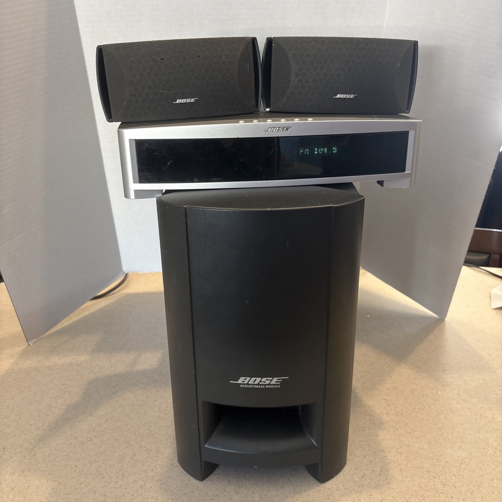 BOSE AV 3-2-1 Series II  Surround Sound System Speakers Media Center No Remote