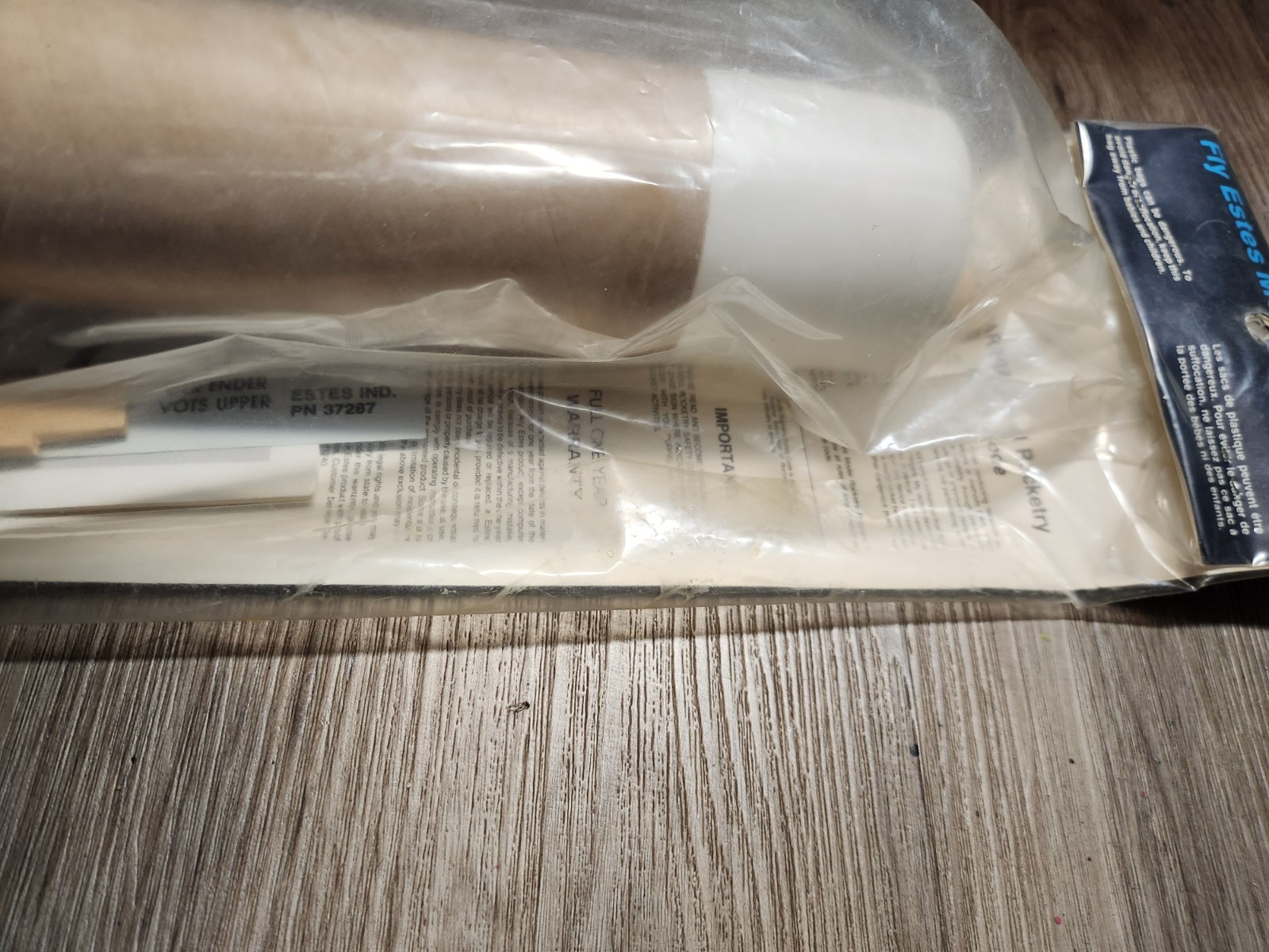 Estes Der V3 #1970 Flying Model Rocket Kit Oop, Extremely Rare Vintage Rocket