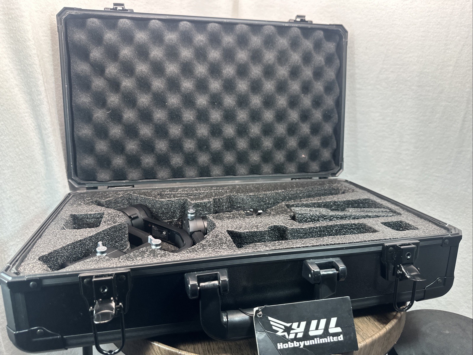 DJI Ronin-S Gimbal Handheld Stabilizer With Hardshell Locking Case