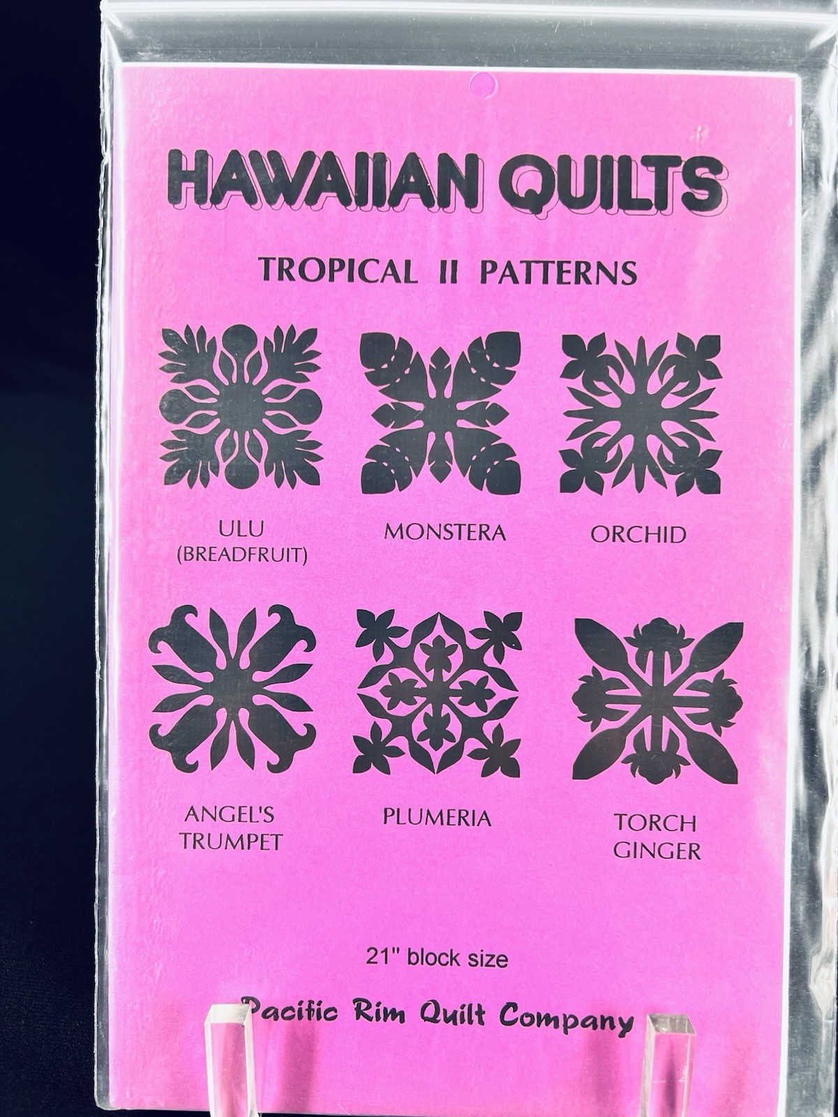 Hawaiian Quilts TROPICAL II PATTERNS Monstera Orchid Plumeria 21" Block (Violet)