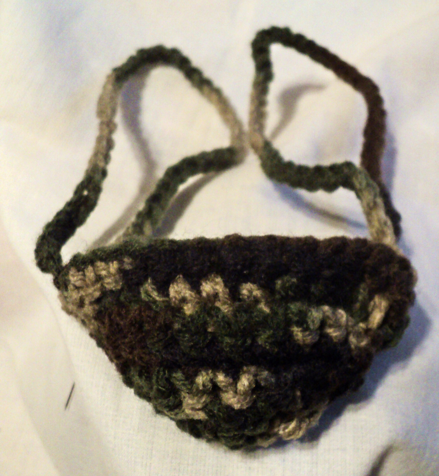New Hand Crocheted Green Camo Acrylic NOSE WARMER Winter Sports Clothing Unisex
