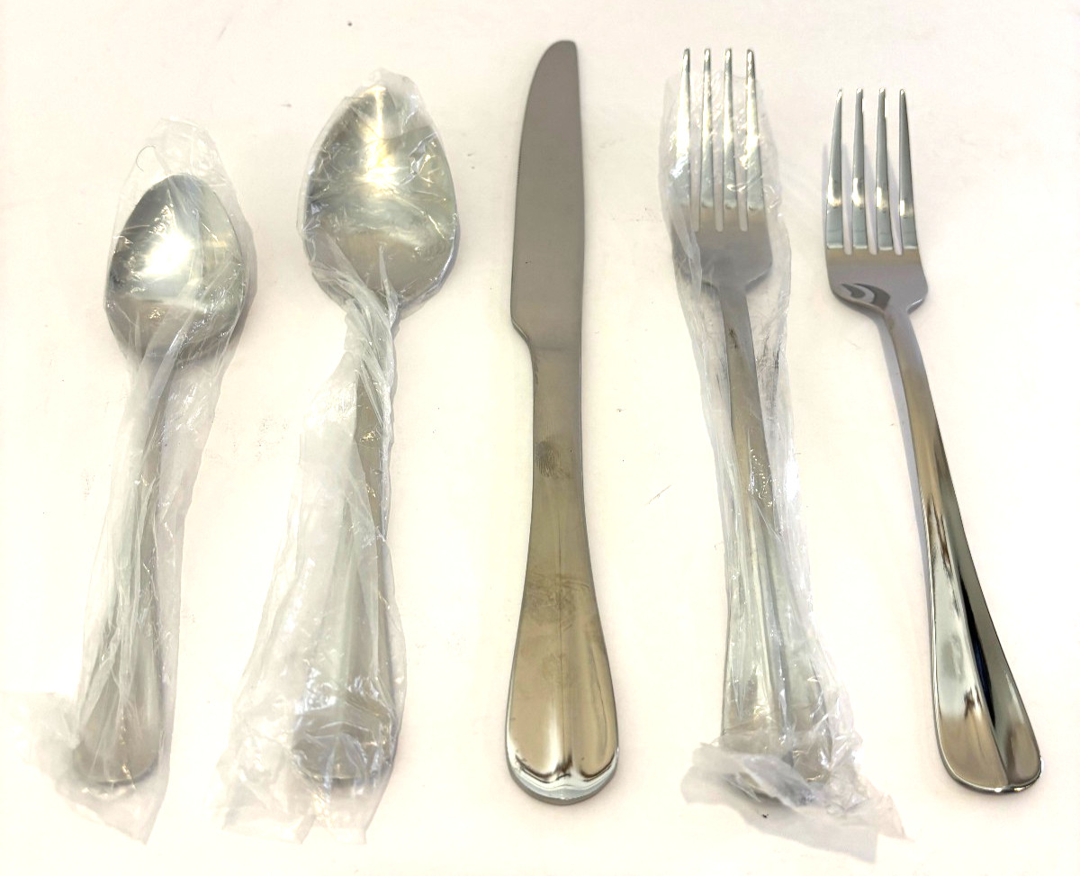 NEW Pfaltzgraff Simplicity 18/0 Stainless Flatware 5 Piece Place Setting