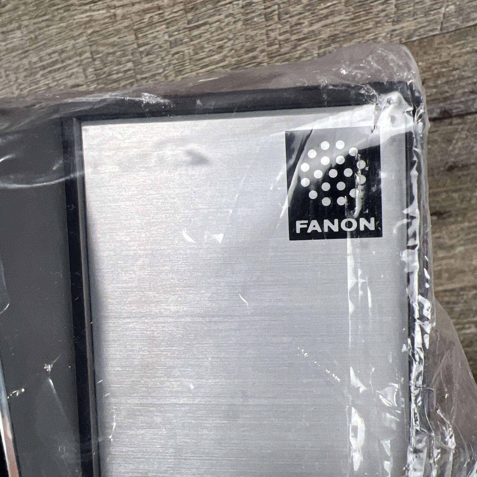 VTG Fanon Courier Executive 1 Solid State Intercom Remote Station Open Box New