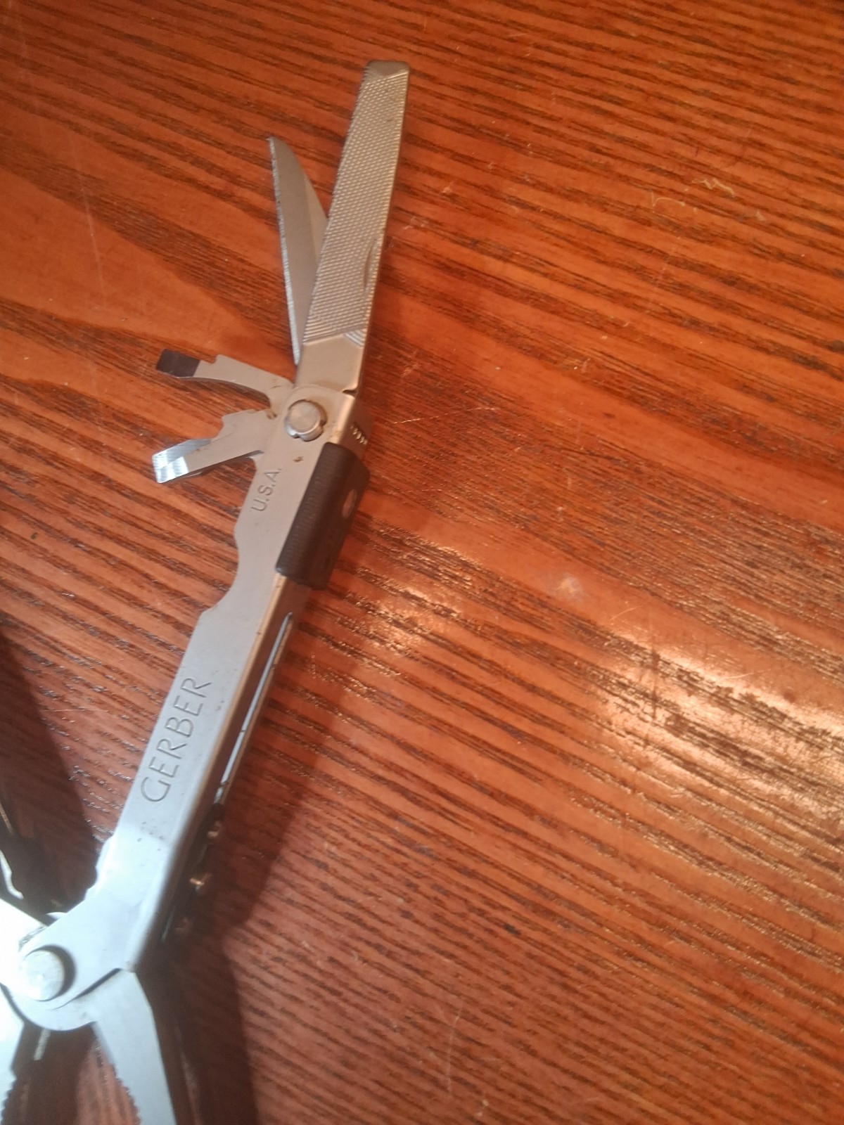 Gerber Multiplier MP600 Multi-Tool Silver Needle Nose Pliers
