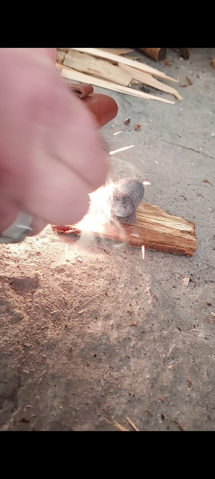 Complete Fire Starter Kit, No Matches Needed!