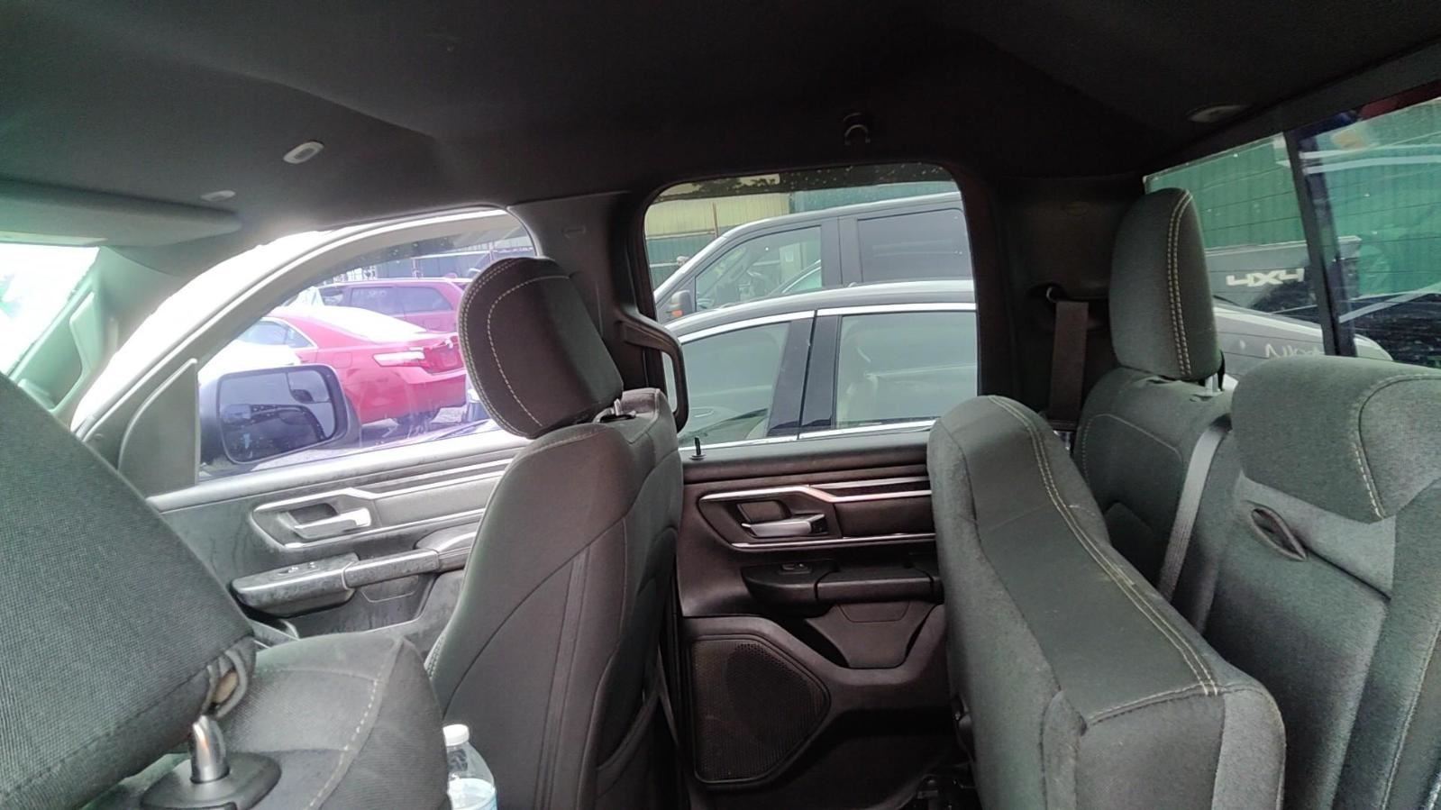Passenger Air Bag Passenger Roof Quad Cab Fits 19-25 DODGE 1500 PICKUP 2618968