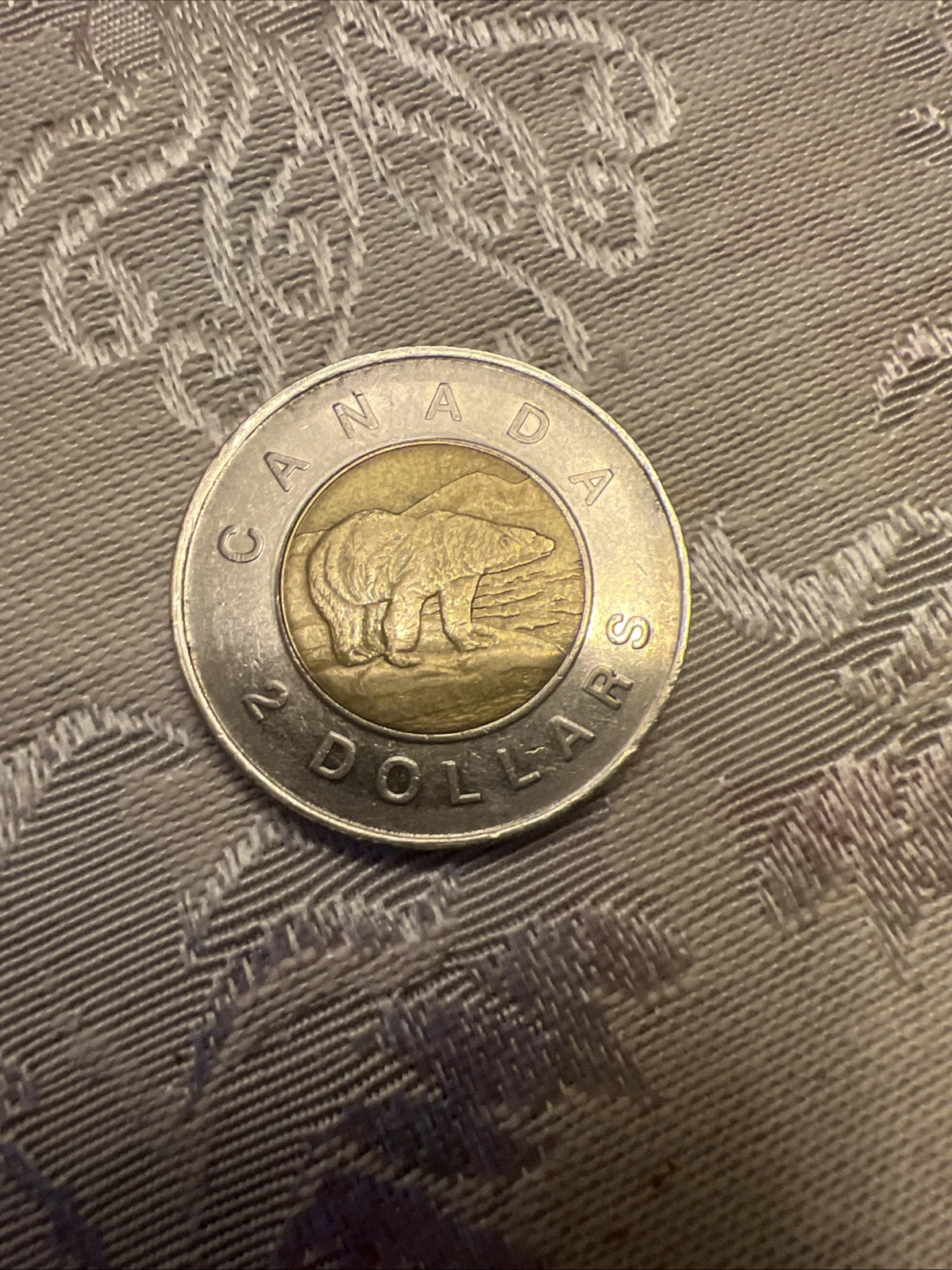 Canada 2 Dollar Coin 1996 Queen Elizabeth II As Pictured