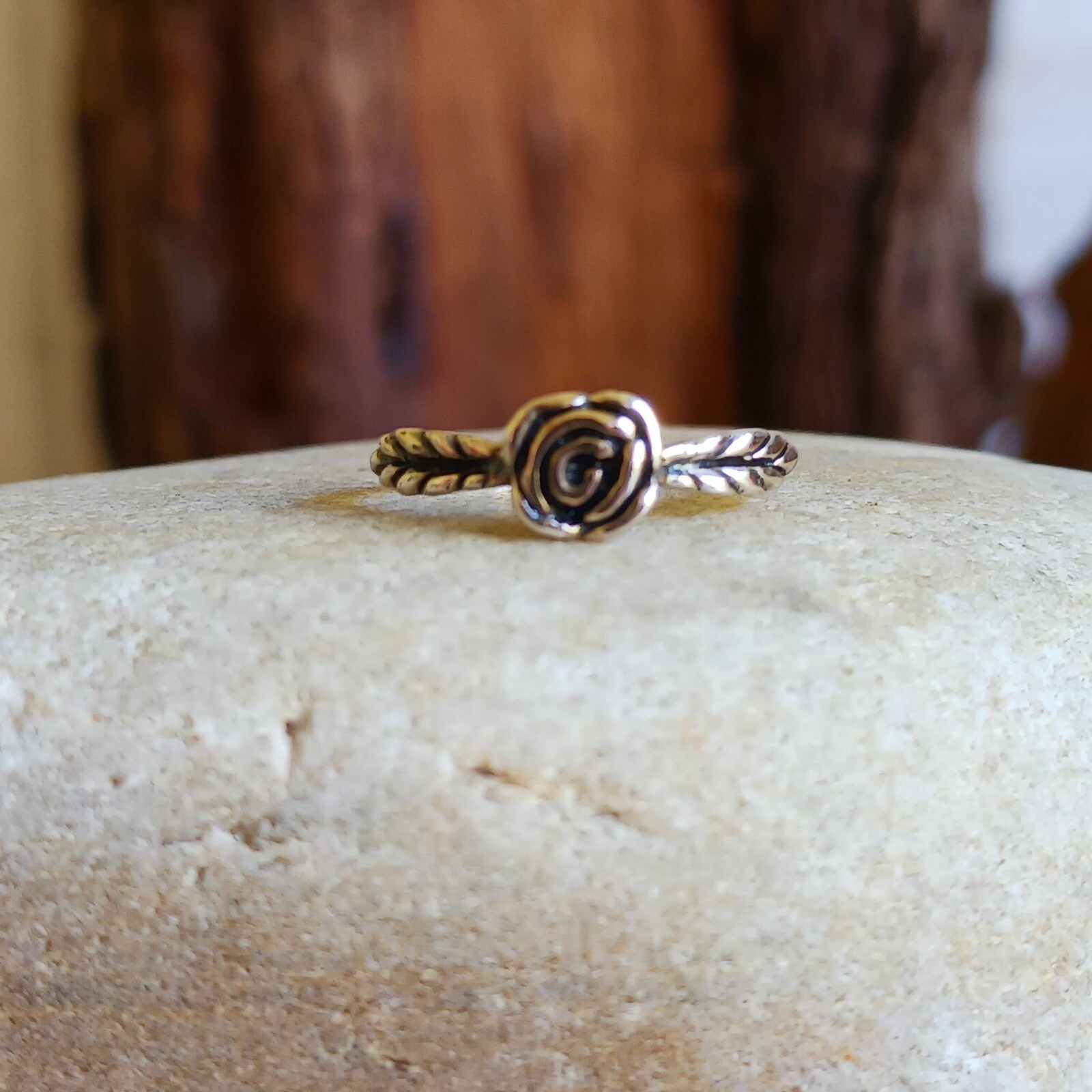 Toe Ring Black Rose Solid Silver adjustable Toe Ring