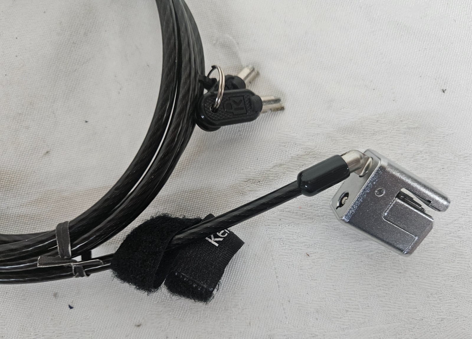 KENSINGTON Laptop Computer Lock Anti Theft Lock w 2 Keys