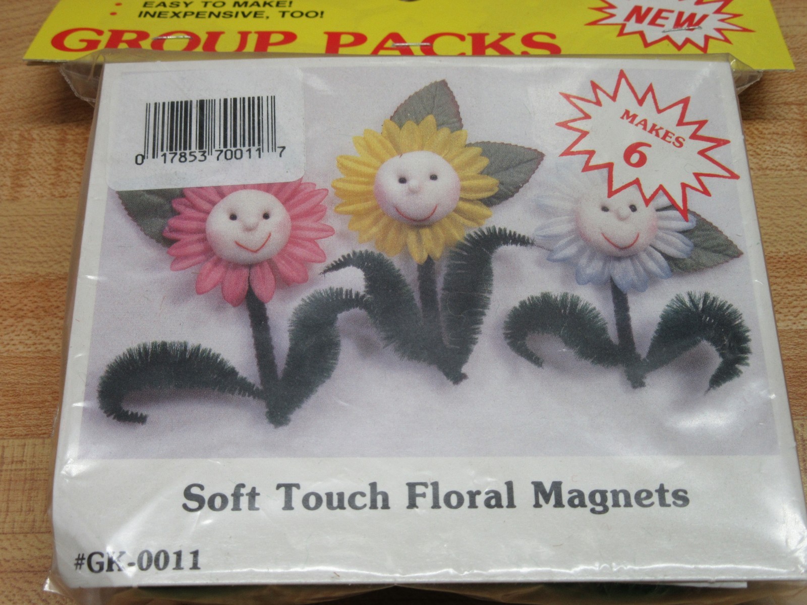 Soft Touch Floral Fridge Magnet Kids' Group Craft Project Kit Sculpture Flowers