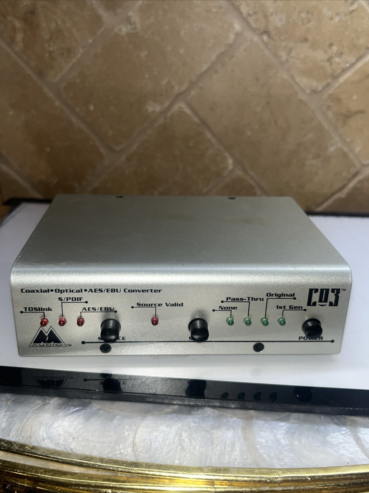 M-AUDIO MIDIMAN Coaxial/Optical/AES/EBU Converter CO3