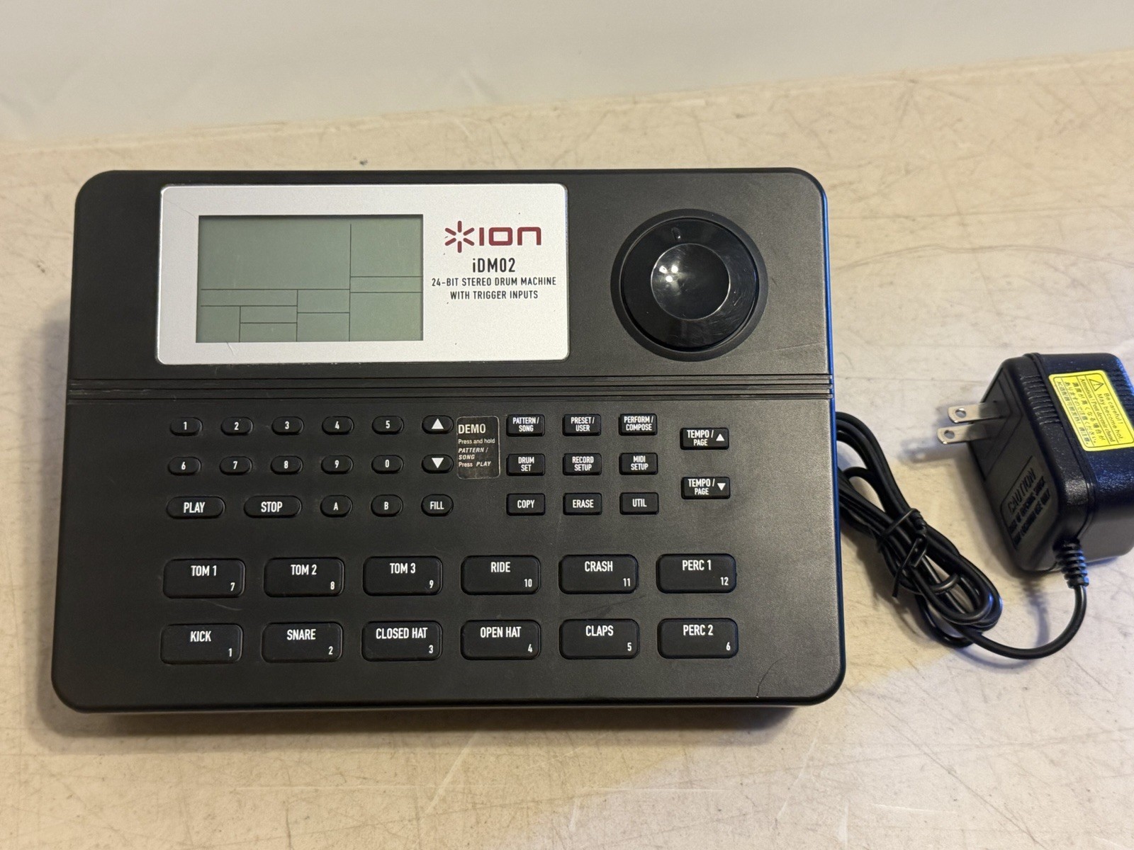 Ion IDM02 Drum Machine 24-Bit Stereo Module Only w/AC Power Adapter Tested Works