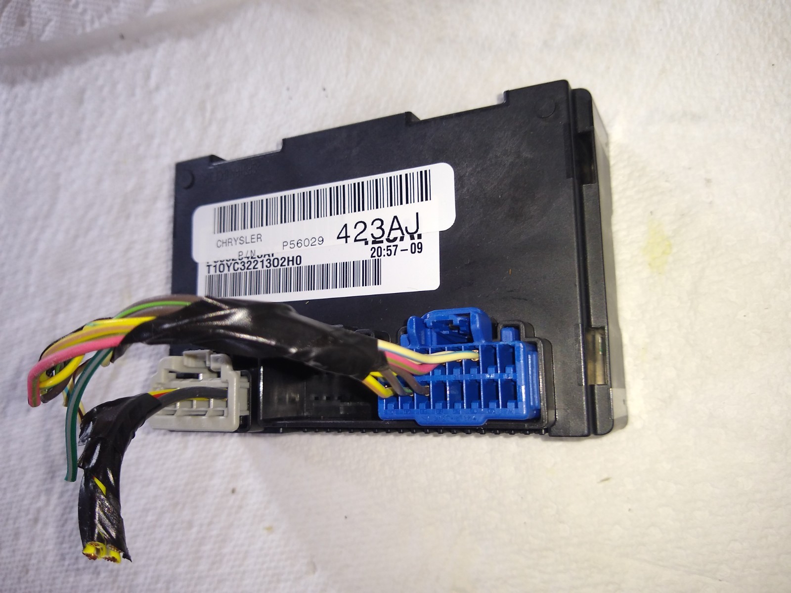 P56029423AJ 2011 to 2013 Jeep Grand Cherokee or Durango Transfer Case Controller