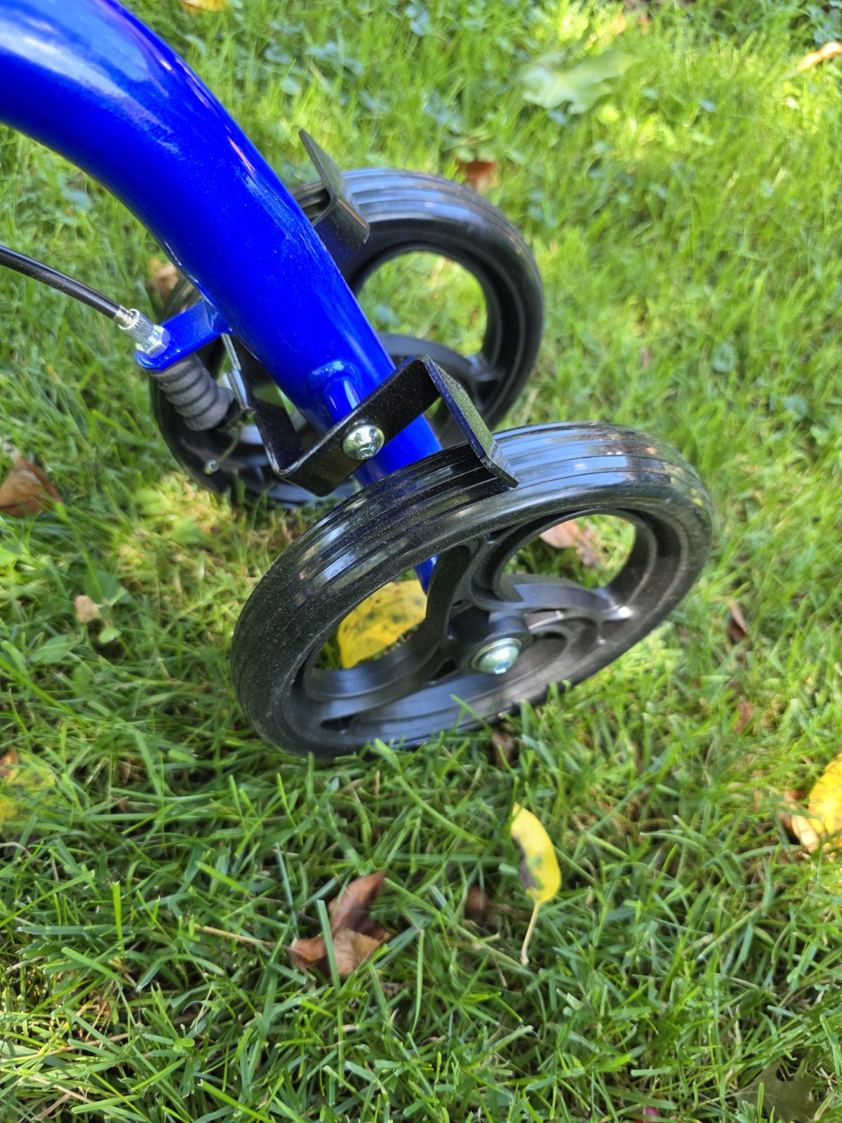 Steerable Knee Walker Economical Knee Scooters