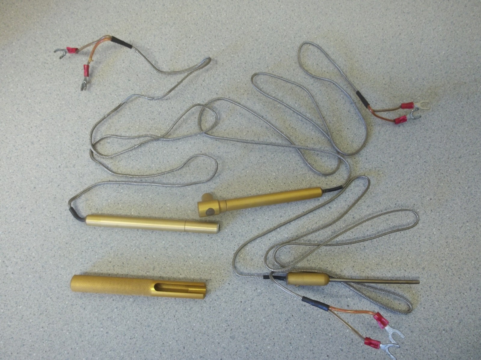Pyrometer model 6020 with some probes 0/ 800 F
