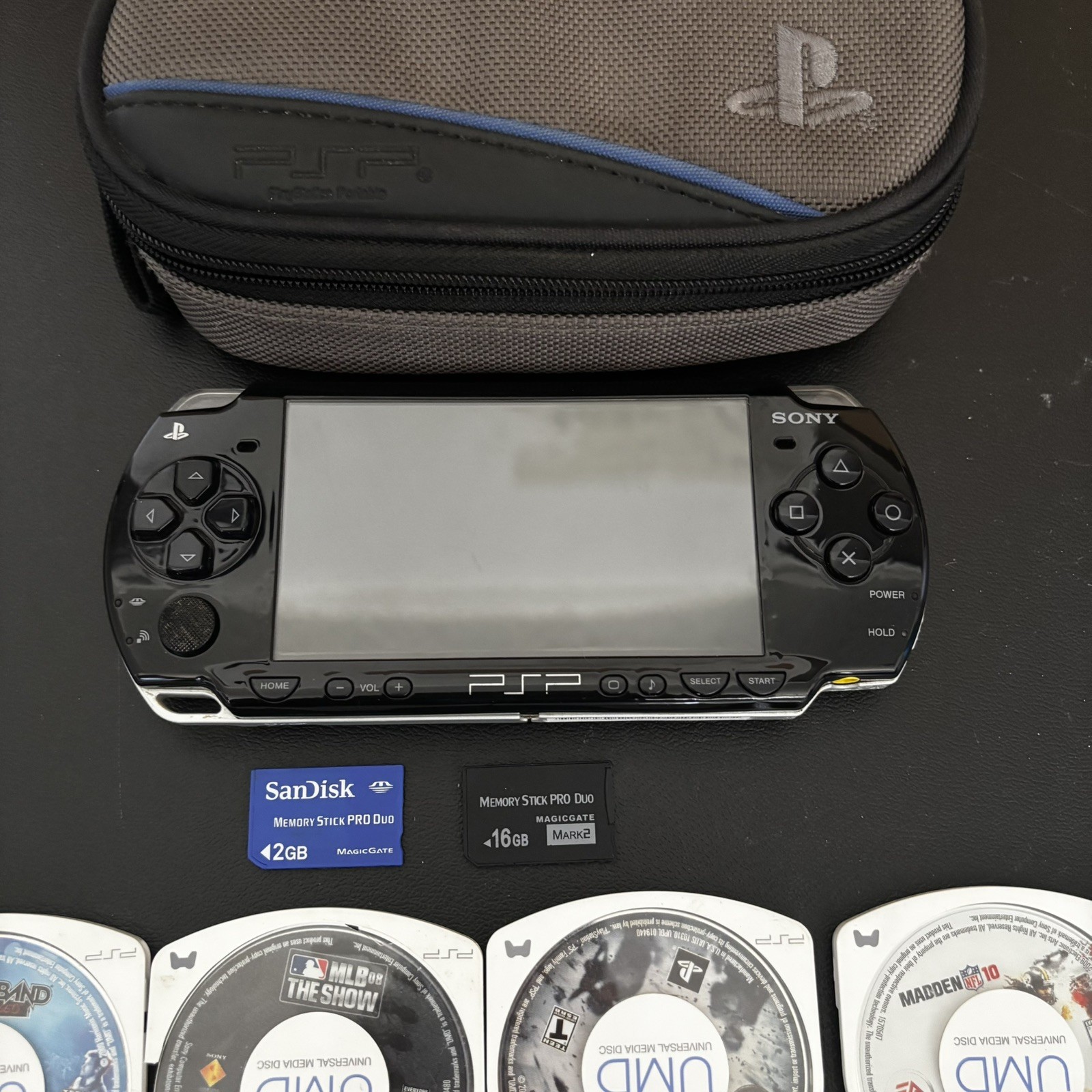 Sony PSP-2001 Piano Black PlayStation Portable Bundle