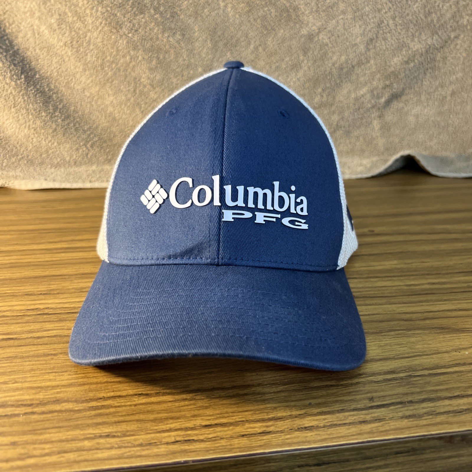 Columbia PFG Logo Mesh FlexFit Hat Bass Side Patch Size: L/XL Blue/White