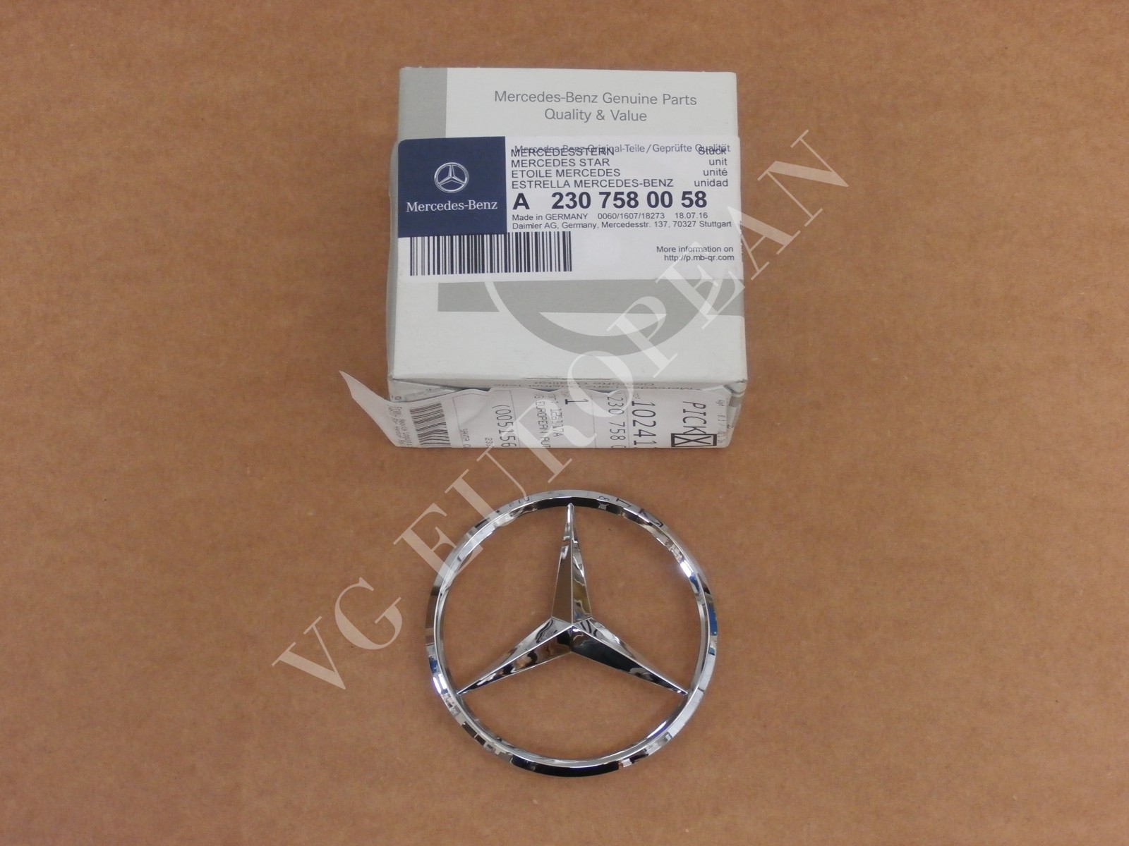 Mercedes-Benz R230 SL-Class Genuine Trunk Emblem Star SL550 SL500 SL55 SL65 NEW
