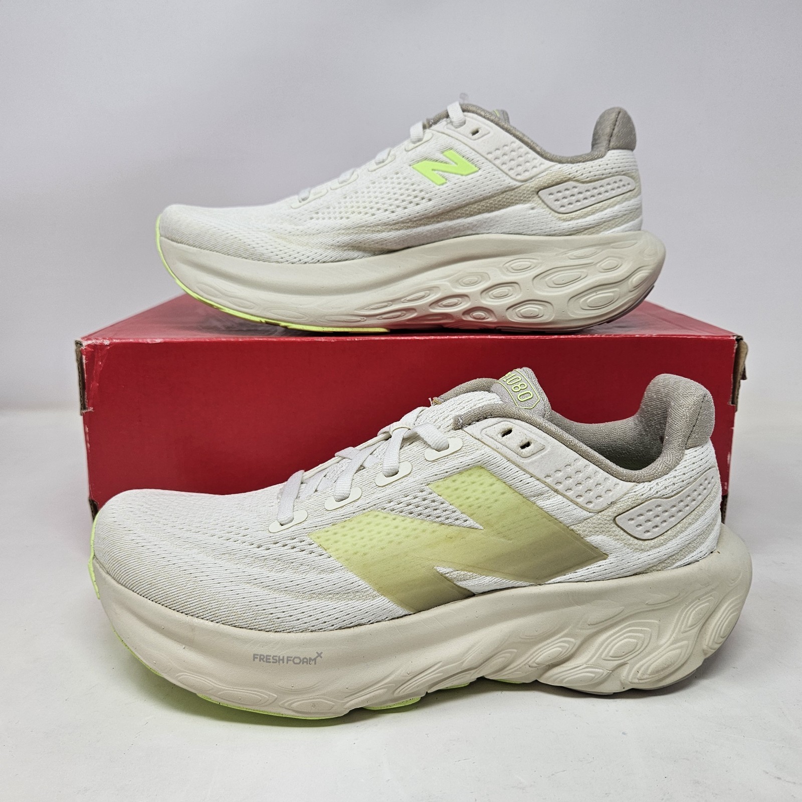 New Balance Fresh Foam X 1080v13 Wide Athletic Shoes / W1080LUM / Women's 7.5