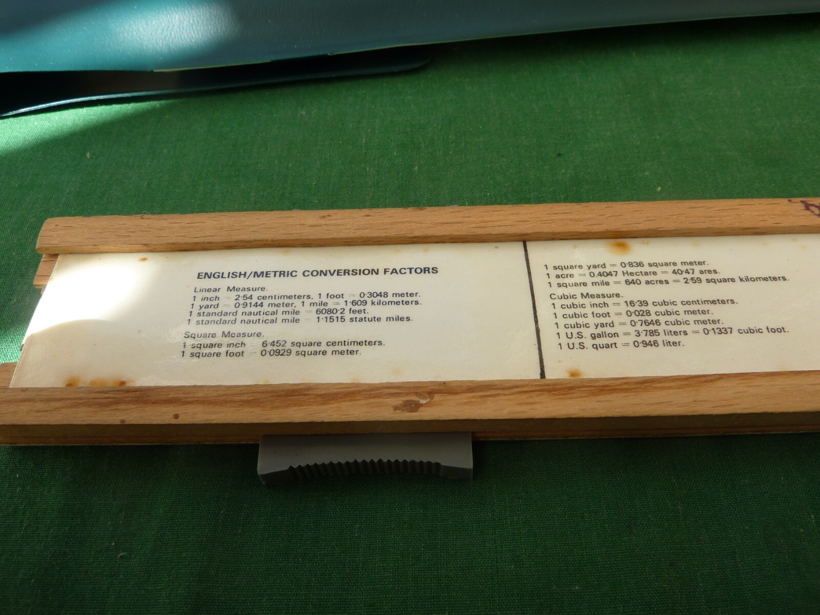 UNIQUE 'UNIVERSAL ONE' SLIDE RULE WITH POUCH