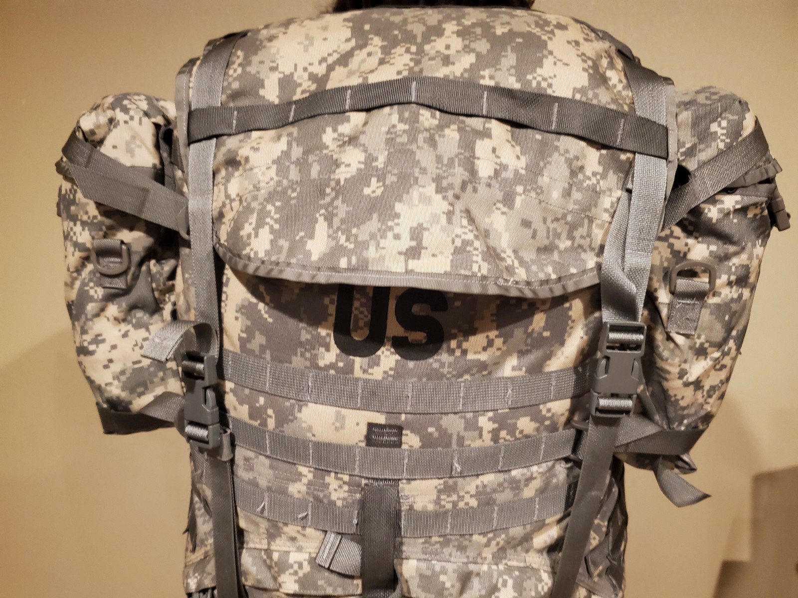 ​USGI MOLLE II Large Rucksack Backpack Complete Army Military Ruck ACU Camo VGC