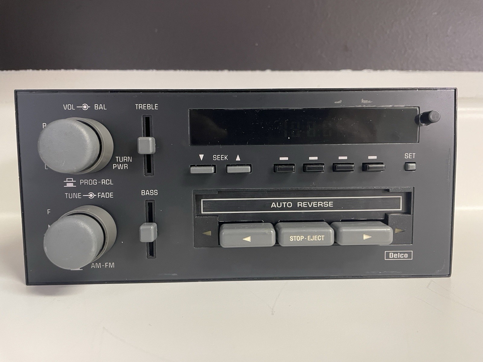89 -95 Pontic Delco AM/FM radio w/Bluetooth Fits Trans/Grand Am Fiero Bonneville