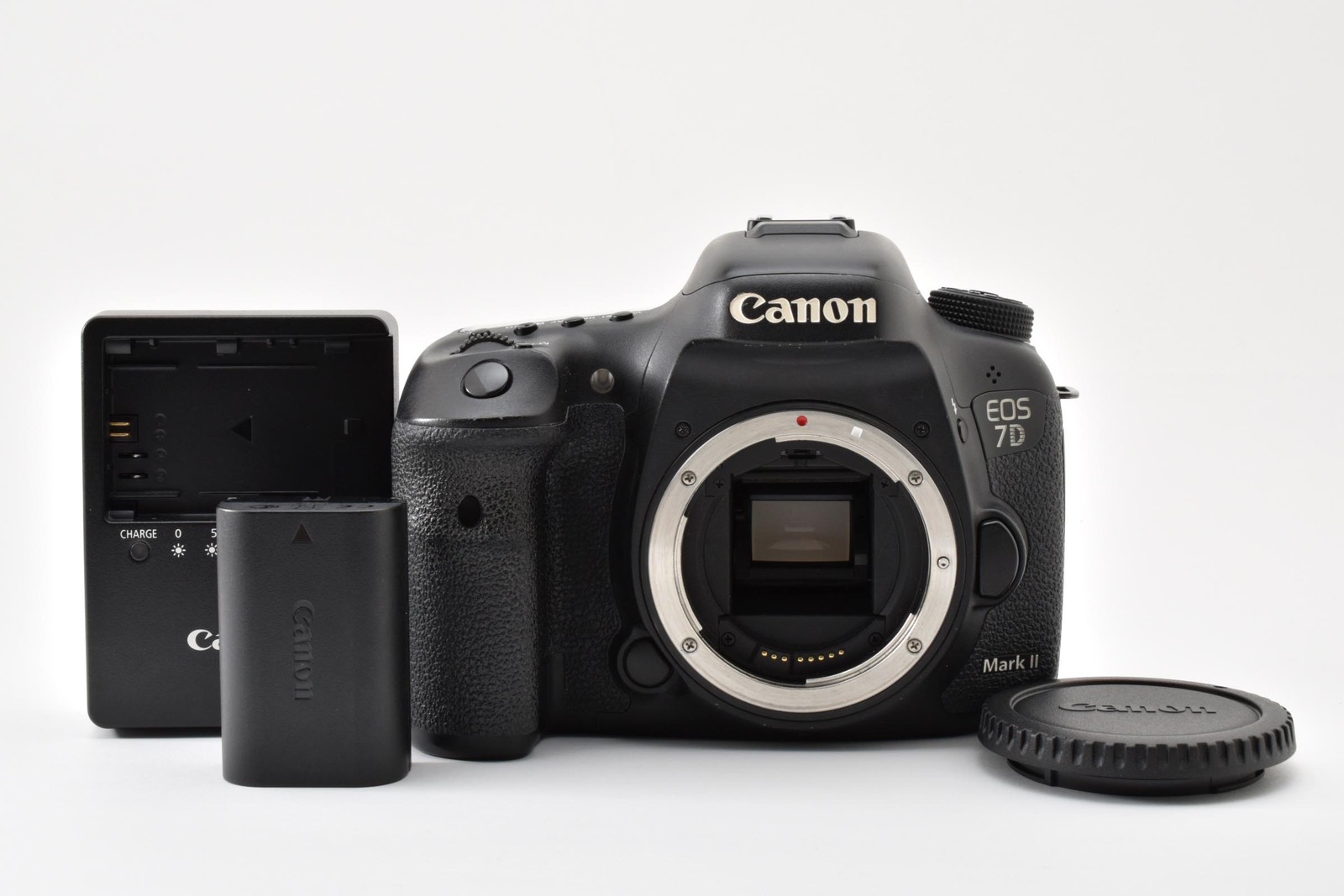 [Near MINT] (Canon EOS 7D Mark II 20.2MP APS-C DSLR Camera Body From JAPAN