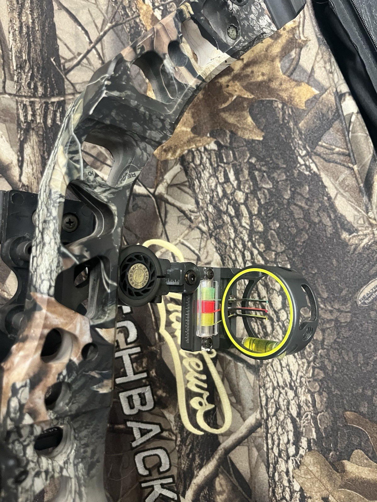 Mathews Solocam Switchback Bow With Case, sight ,and much more!