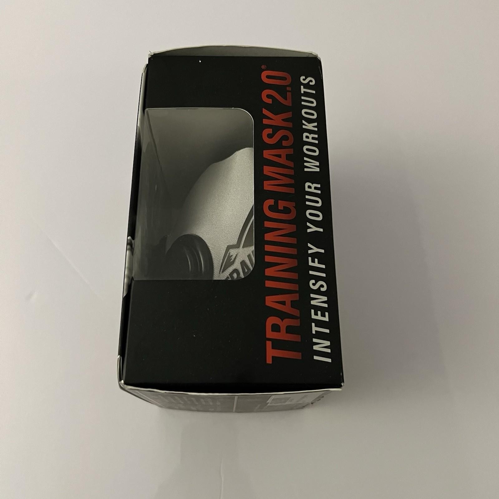 Elevation Training Mask 2.0 Simulates High Altitude Training Size Medium. White