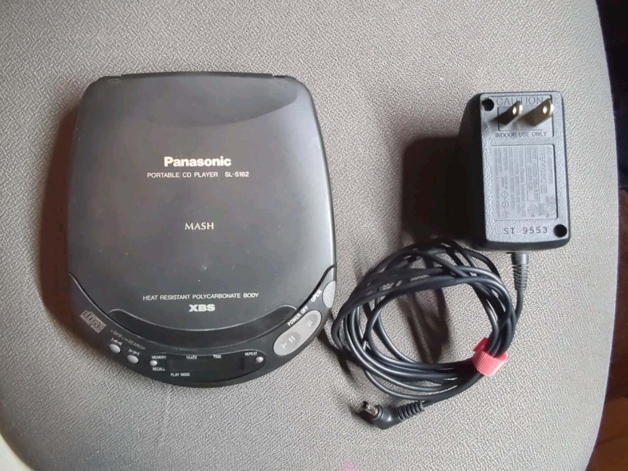Matsushita AC Adapter RFEA405C 4.5V .8A for Panasonic + Broken SL-S162 Player