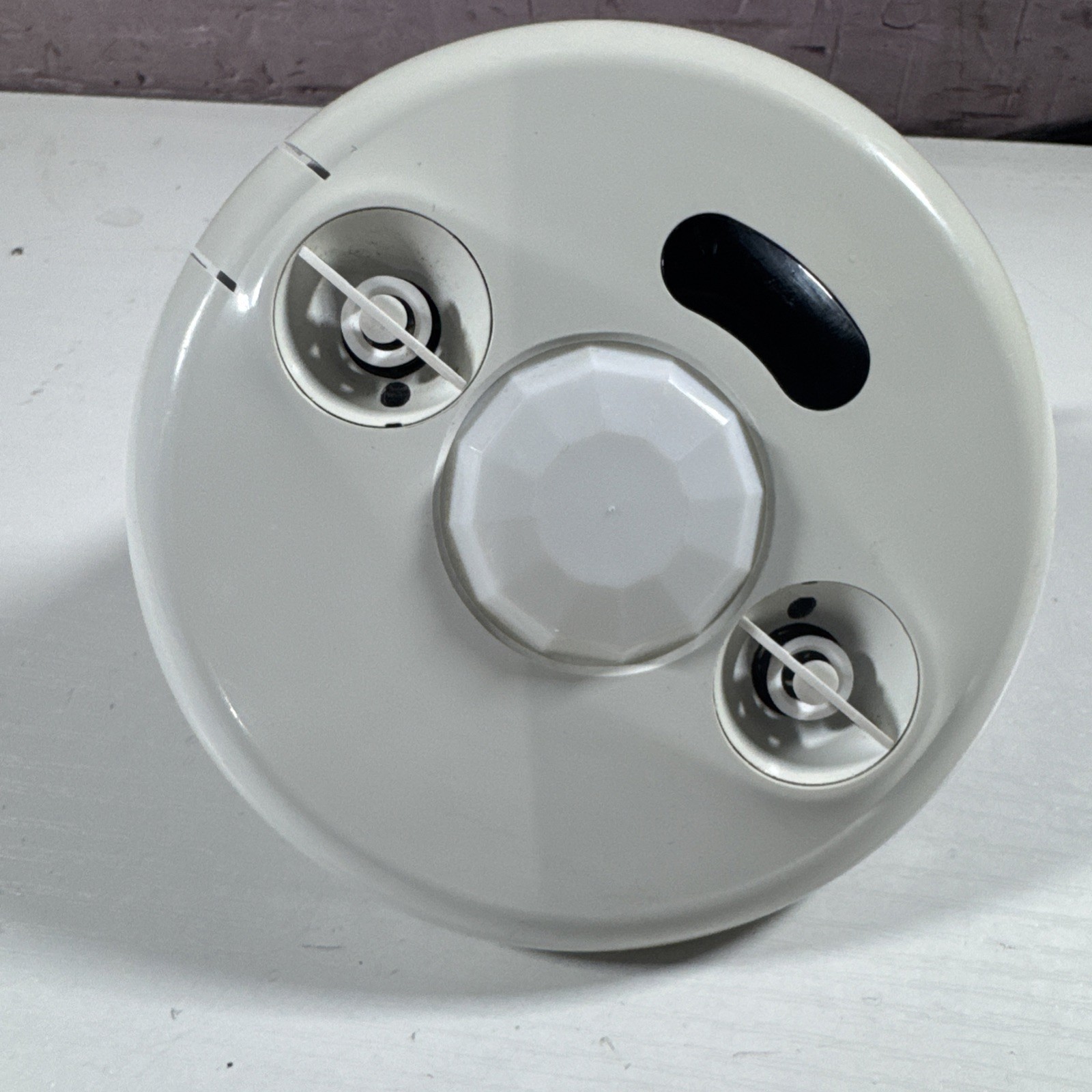 READ (2) Wattstopper LMDC-100 DLM Dual Tech Sensor Ceiling Mount UNTESTED