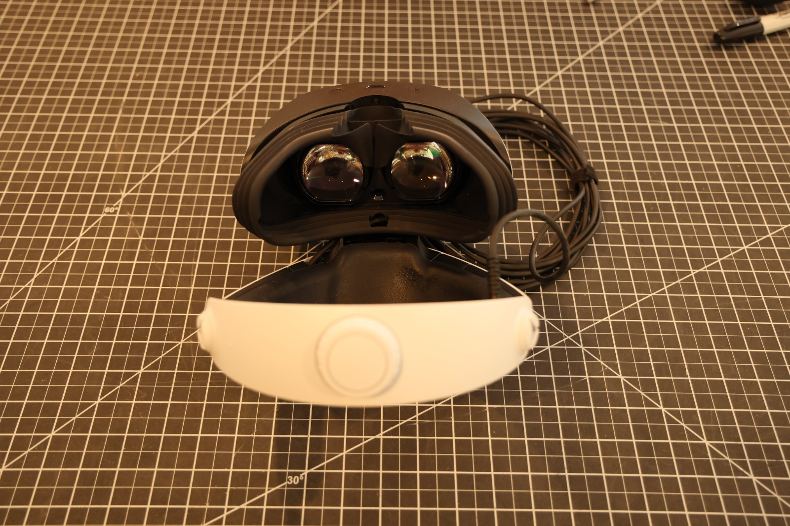 Sony PlayStation VR2 PSVR2 PC Adapter Sense Controller Charging Station Bundle