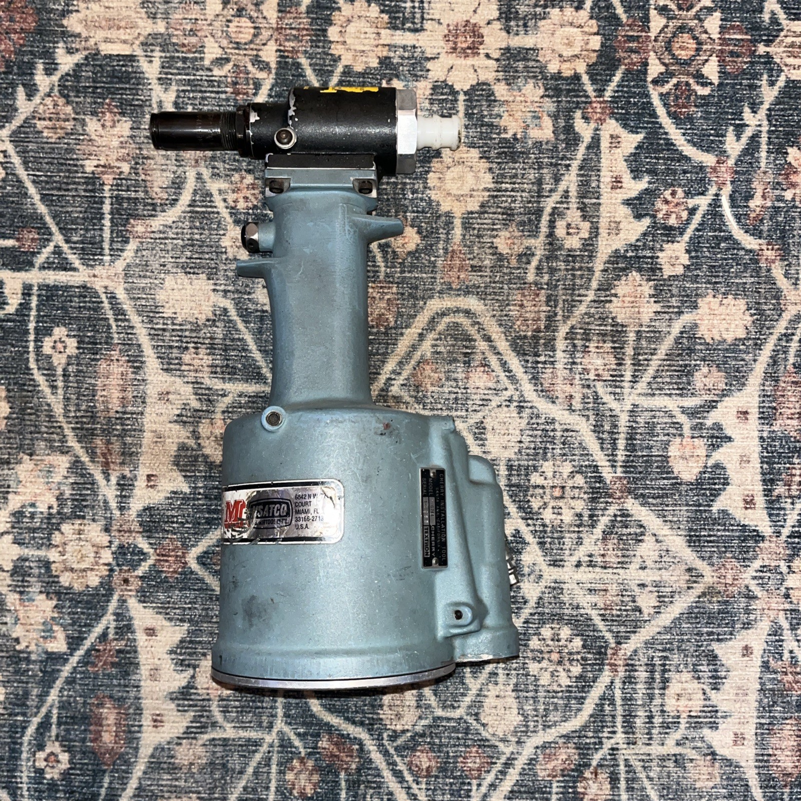 Cherrymax G744 Rivet Gun